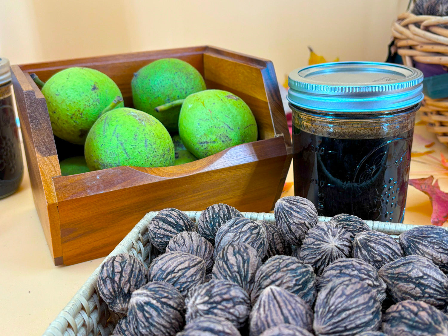 Natural Black Walnut Wood Stain — 1 Pint | Wild-Harvested & Handcrafted